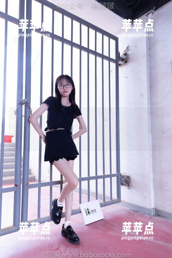 BoBoSocks袜啵啵 - 砂糖的校服全集：有没有人觉得这套更像放学后的约会装备？