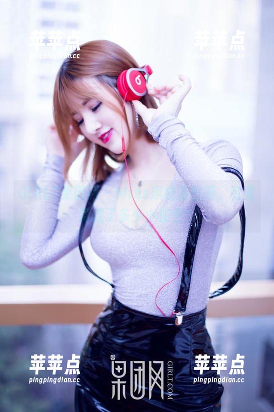 GIRLT果团网 - Miss琪校服图册，究竟隐藏了多少小秘密？