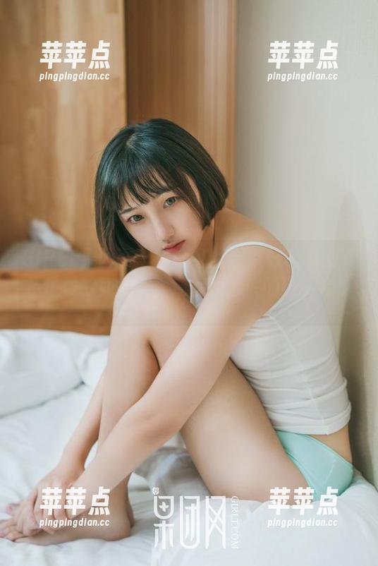 GIRLT果团网 - 这个红裙合集好像不光展示了黄歆苑的美，还有我心底的小小羡慕。