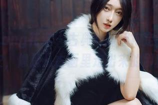 HuaYang花漾 – 古典韵味旗袍定制的徐安安，像是从古画里走出来的那种？