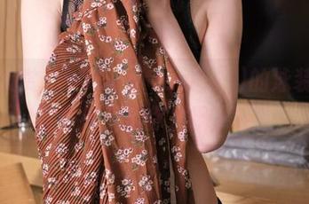 美图大赏——Jang Joo(장주)的泳装到底有多少姿势你发现了吗？