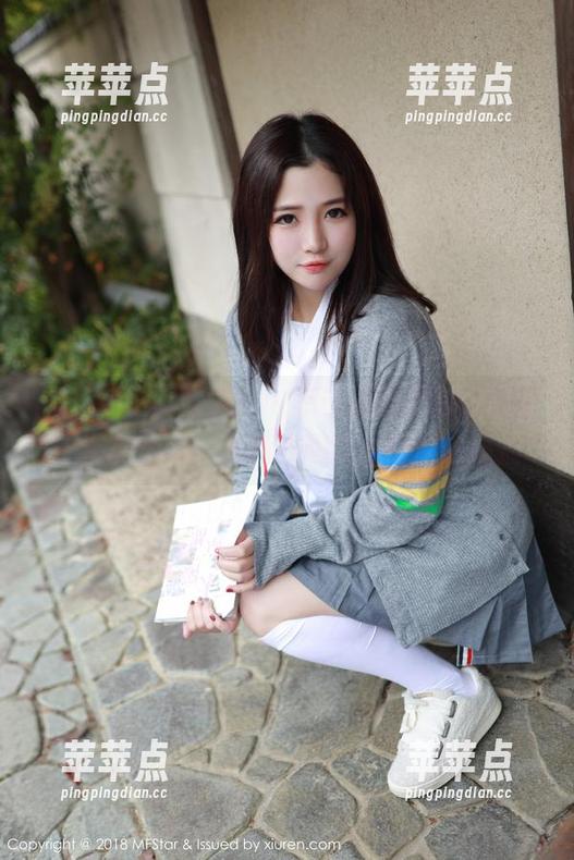MFStar模范学院 - 不谦虚的SiByl李思宁浴室合集：美丽的尴尬与恬淡的碰撞