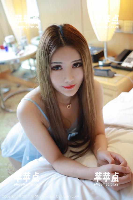 MFStar模范学院 - 不止是牛仔裤，白子嫣nicky和她的美图里充满了创意，图包更是看得耳朵发痒。