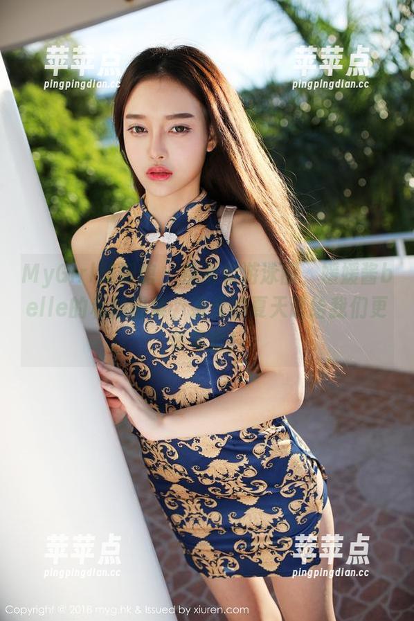 MyGirl美媛馆 - 辣条和游泳圈，媛媛酱belle的私拍图集，亲爱的夏天请给我们更多零食！
