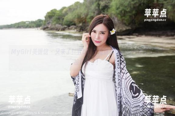 MyGirl美媛馆 - 又来了！豆baby最新泳衣原图，沙滩上沙子被闪瞎了！