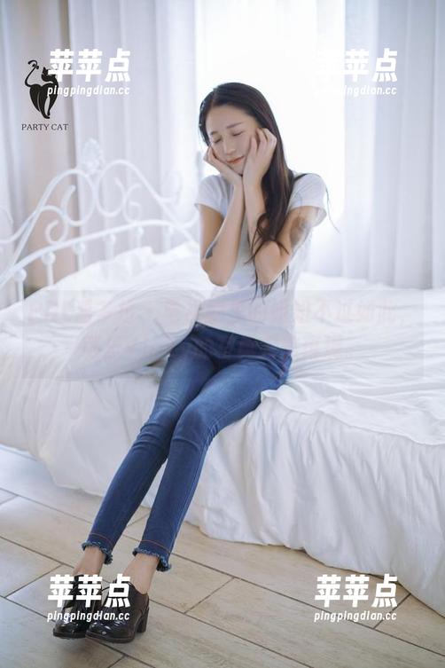 PDL潘多拉 - 电视剧里的姐姐不过如此，可乐Vicky的写真完美再现。