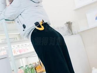 Sonson(손손)的‘Loozy-CinemaGirl’写真集，懒得对焦但挺放松！