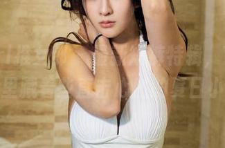 TuiGirl推女郎 – 最新短裤特辑，Yu佳妮的图包里藏着些直击心脏的夏日小秘密。