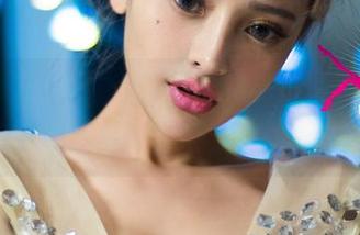UGirls尤果网 – 倪叶腾的“透明”美图，下载后可能会被透明的朋友圈虐到！