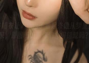 这件睡衣让Vams子看起来像从梦里走出来，原图和资源你们舍得错过吗？