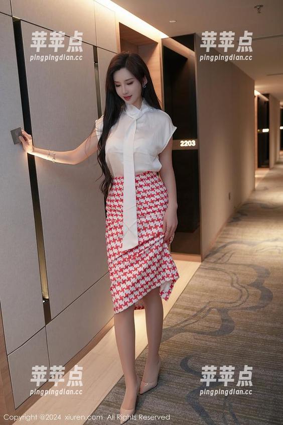 Xiuren秀人网 - 清水美嘉内衣写真，有些图包的妙趣必须亲自品味！