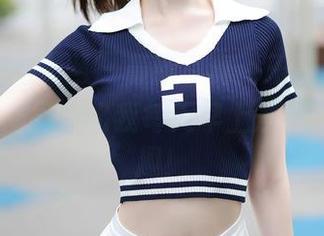 Xiuren秀人网 – 最新写真：王馨瑶yanni把可爱演绎得比我每天早上煮的粥还要有趣！