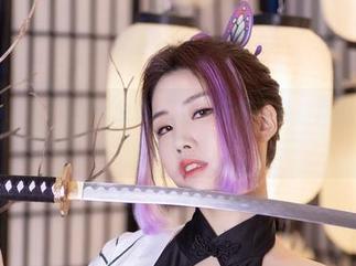 看Yebin(전예빈)游艇全集，原图仿佛在说，海风真的很治愈呢。