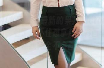 YouMi尤蜜荟 – 最新的果儿Victoria粉色照片，看了忍不住想拿起水彩画笔，虽然我完全不会画。