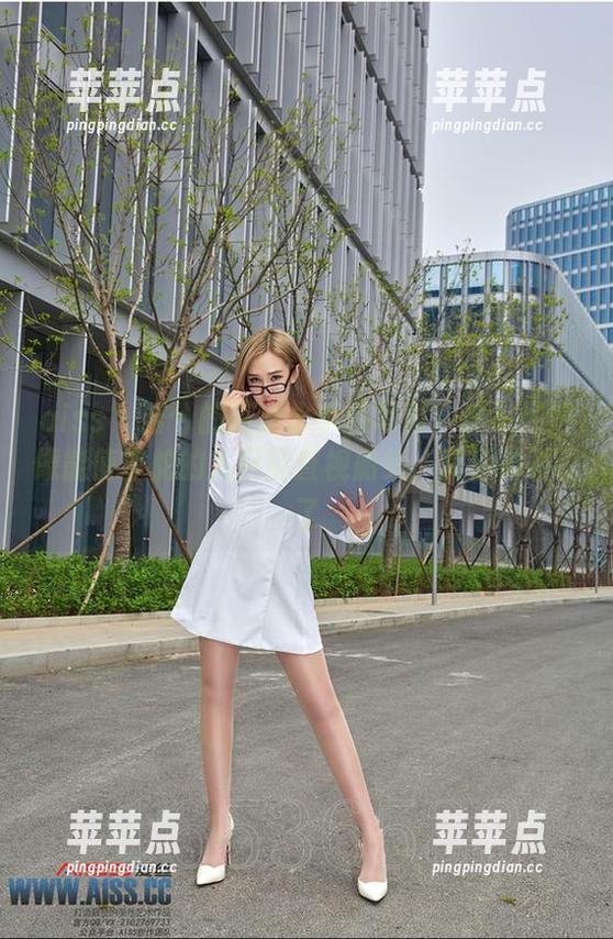 aiss - 若兮的高清水手服写真：这一件好像能使掌舵的人只能直视船头，其他的不说了