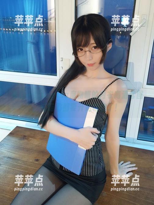 看这一组nagisa魔物喵的内衣高清套图，喵喵们都要开始模仿了！
