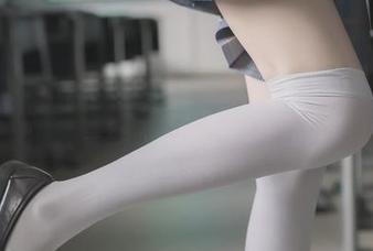 兔玩映画的粉色JK小姐姐原图，合集中有比这更能挑逗你的东西吗？