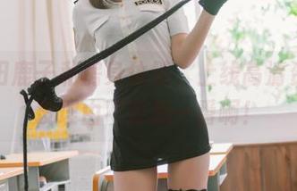 千反田鹿子私房身体链，上线高清资源，没理由不诱惑一番啊！