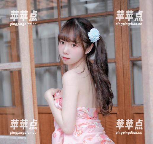 资源分享！可可小白兔的电车上女高中生，带给你不同的视角