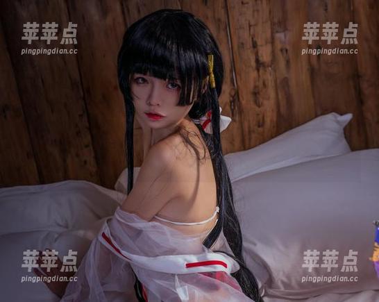 不过就是COS了可可老师的纯白，这码头为何依旧那么迷人啊？