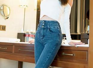 嗲囡囡 – SiByl李思宁再露脸，女王图包更新中，别错过哦