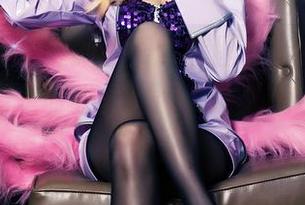 头条女神 – 最新的王竹套图《少女》，每一帧都像是时光的剪影，让人想过去聊聊天。