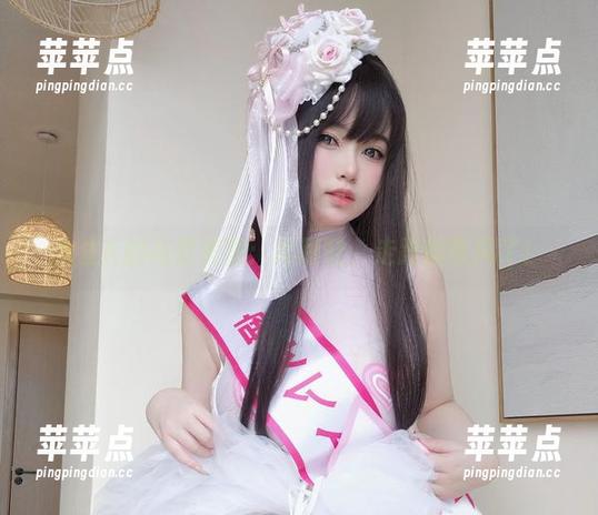 女主K的高清美图：高跟鞋，走路都带风了！