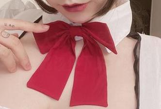 不知不觉就看入迷，小泉学姐吖的少女图片，我该停下来了吧？