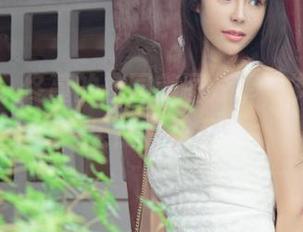 尤果网 – 佟蔓的校园美图分享，岁月静好，果然有花香？