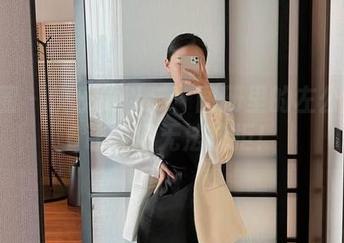 微密圈 – 快乐乘以二：图册里的左公子666让我们无法抗拒！