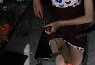 异思趣向 – 小九奶牛合集，分享她那不羁的牛态美