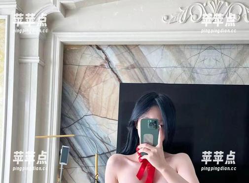 微密圈 - 张鑫baby写真更新：校园里的午后，蚂蚁也有梦想吗？