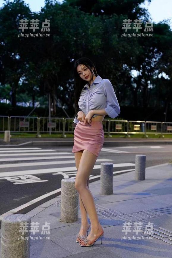 微密圈 - 连体衣真的是道坎，徐珺大哥的原图让我不得不佩服，精选得超有意思！