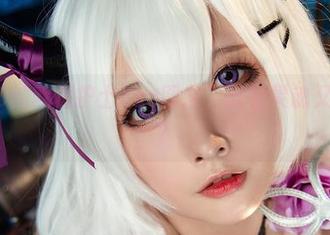 念念_D的欧根护士cos图册，既有灵魂又能治愈？