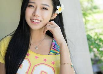 推女神 – 等了好久的最新照片，施忆佳飒到我心里，女神的气场爆表啊！