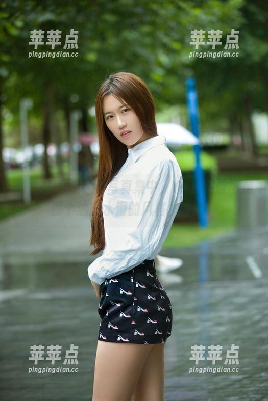 推女郎 - 这油亮写真集中，Yu佳妮依旧是那个油光水滑的风格，哈哈！