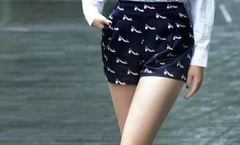 推女郎 – 美图更新，女王娜露教你怎样当一个优雅的任性女孩！