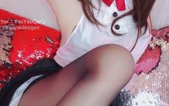 这是摇摇乐yoyo的镂空操作！原图看多了，照片越来越让我想画轮廓！
