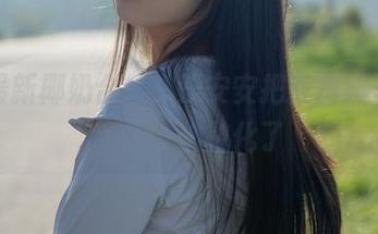 看！最新椰奶合集，浅安安把我脑袋里的清新感全都融化了