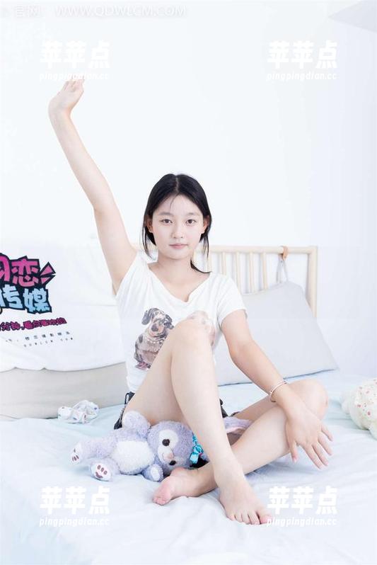 物恋传媒 - 菲菲职业装原图带你上班：洗洗睡，明天又是一天天天向上？！