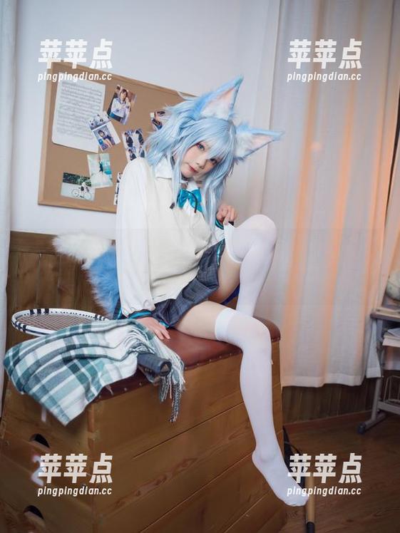 下载王胖胖u的全套柴郡旗袍，轻松变身美人儿！