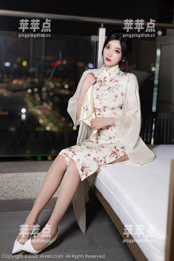 秀人网-Candy糖糖 秀人网 - 全套Candy糖糖写真,你会发现自拍其实是放大版的自我审美狂想曲!