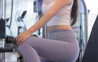 秀人网 – Candy糖糖倾情奉献：可爱的棉袜与美图，精选到不行！