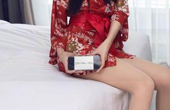 秀人网 – 安琪连衣裙作品的第一反应：真有那么吸引人吗？再看几遍，果然如此。
