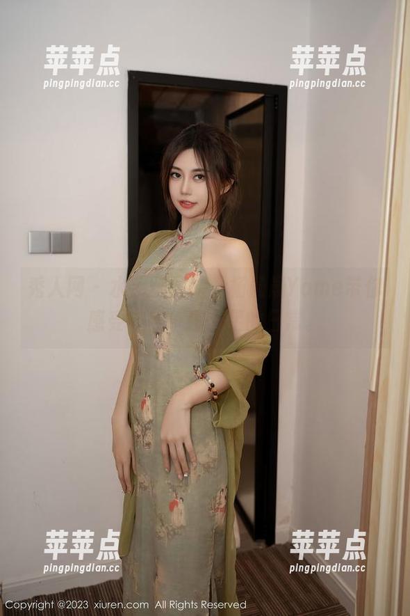 秀人网 - 水手服图册，杨晨晨Yome带你感受“盐”趣十足的日常。