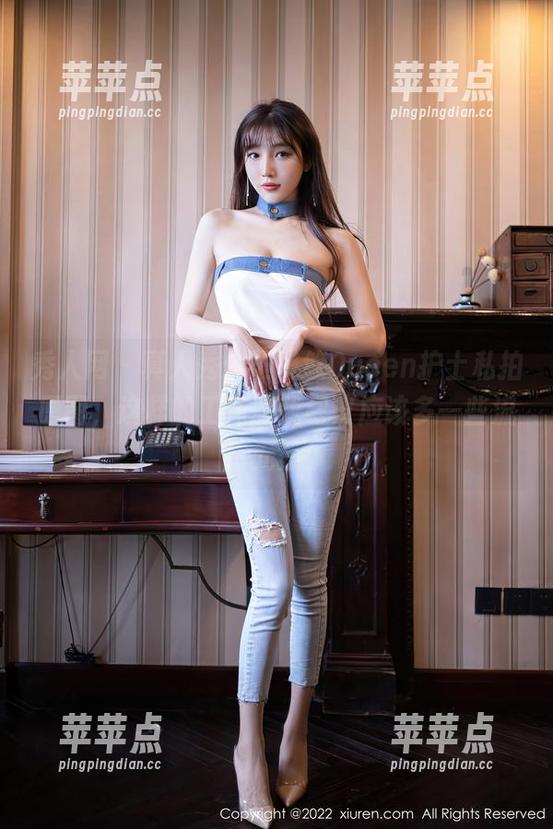 秀人网 - 真人秀：王婉悠Queen护士私拍原图，这样的工作服我建议应该多一些流行元素！
