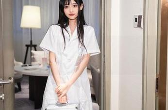 秀人网 – 在王雅姗是我的连衣裙包围下，连“无圣光”也只能乖乖退场！