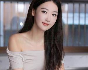 秀人网 – 新玩意儿：软情把眼镜整得这么有戏，最新作品给我点惊喜！