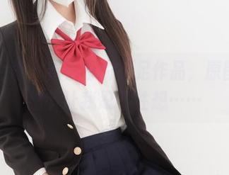 紧急企划 – 看小恩的裸足作品，原图中的细节让我忍不住想……