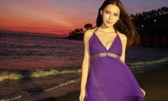 美媛馆 – 白丝、陈怡曼coco和美图，有一种搭配是不需要解释的。